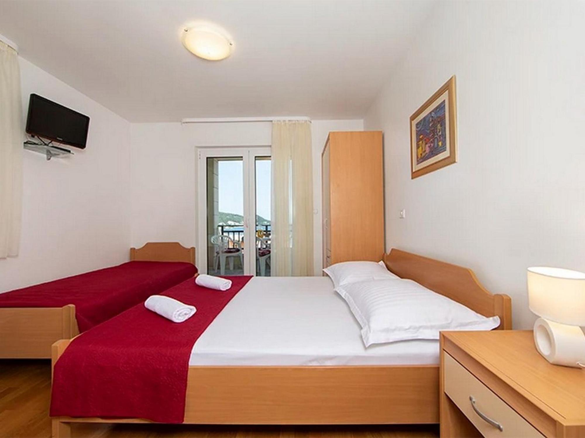 Apartments By The Sea Igrane, Makarska - 17292 Quarto foto